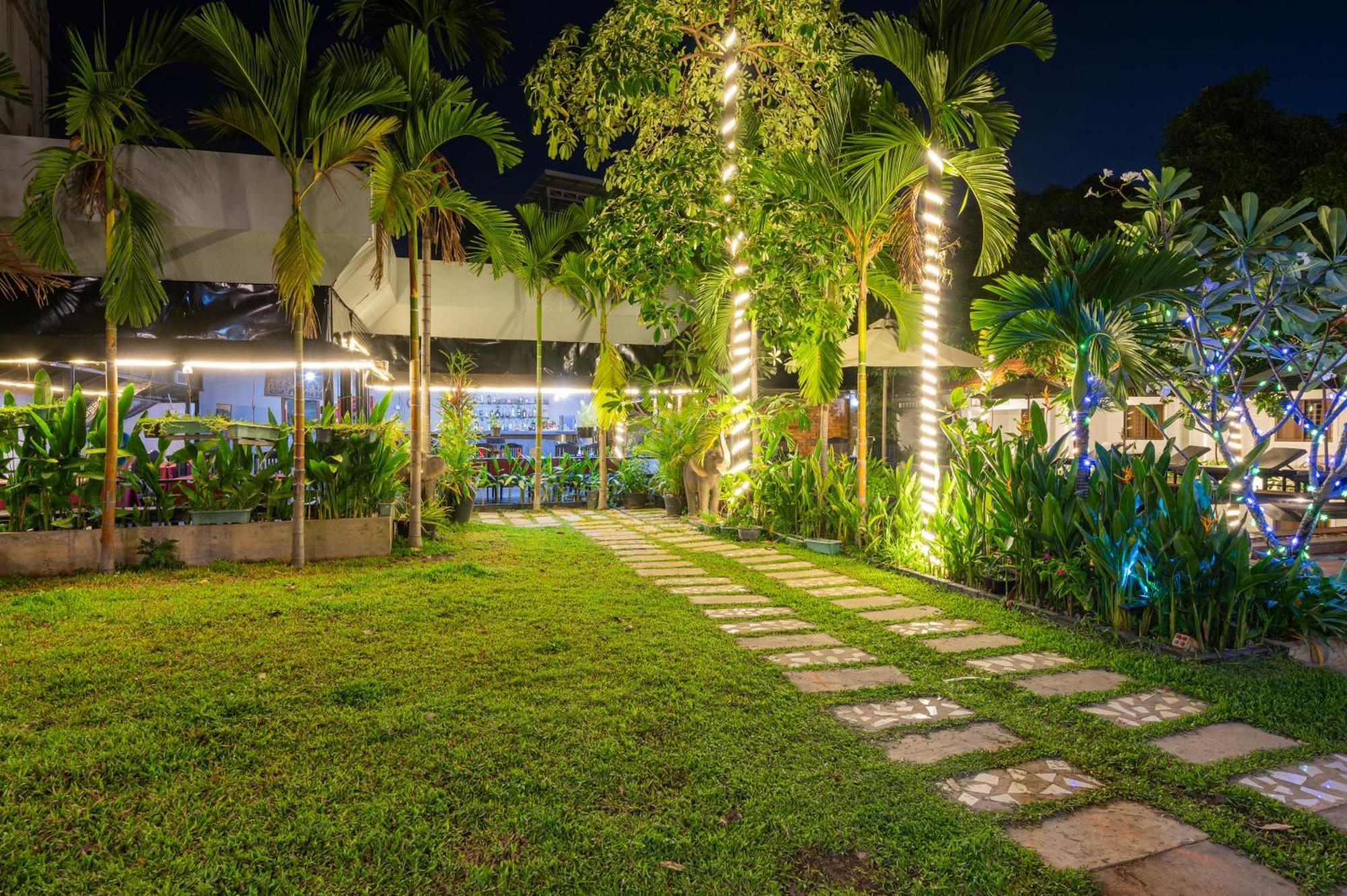 Damnak Soksan Hotel Siem Reap Eksteriør billede